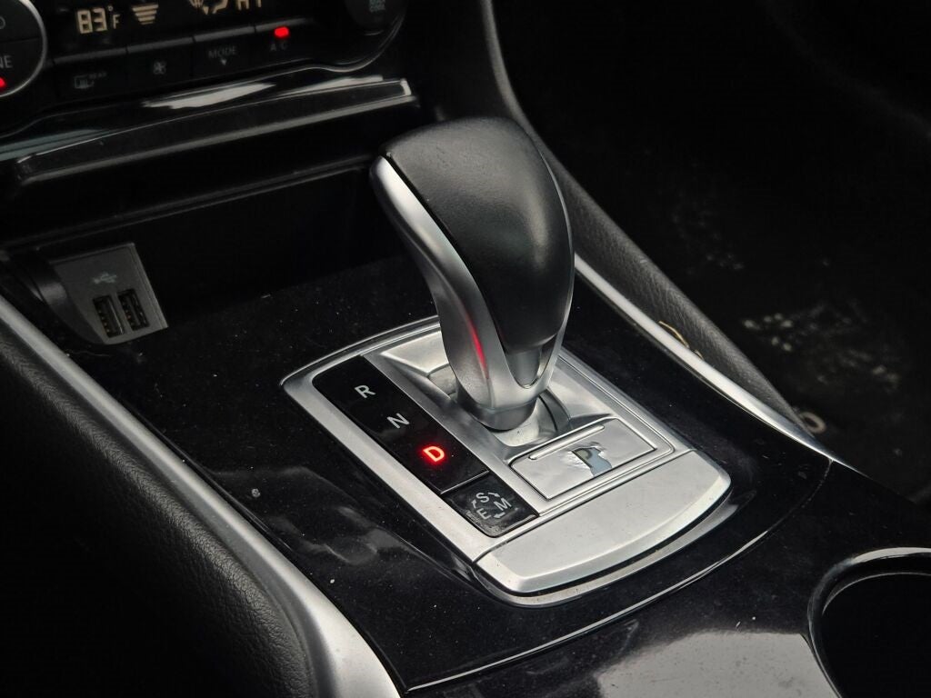 2018 INFINITI QX30 Premium