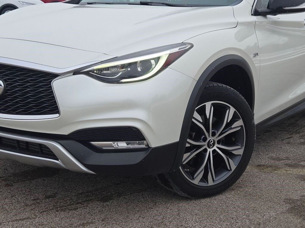 2018 INFINITI QX30 Premium