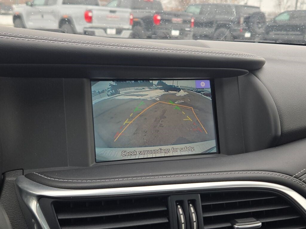 2018 INFINITI QX30 Premium