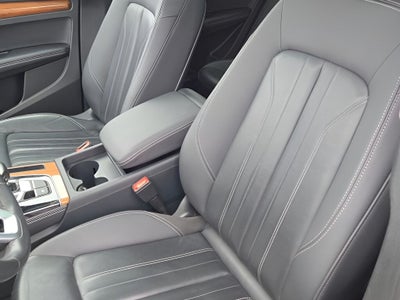 2023 Audi Q5 45 S line Premium quattro