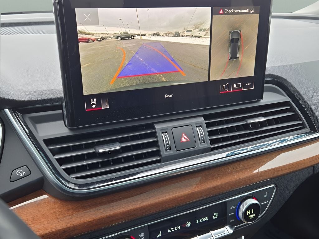 2023 Audi Q5 45 S line Premium quattro