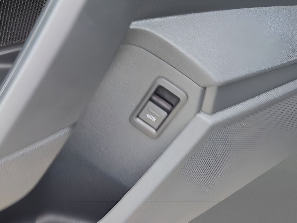 2022 Audi A3 40 Premium FrontTrak