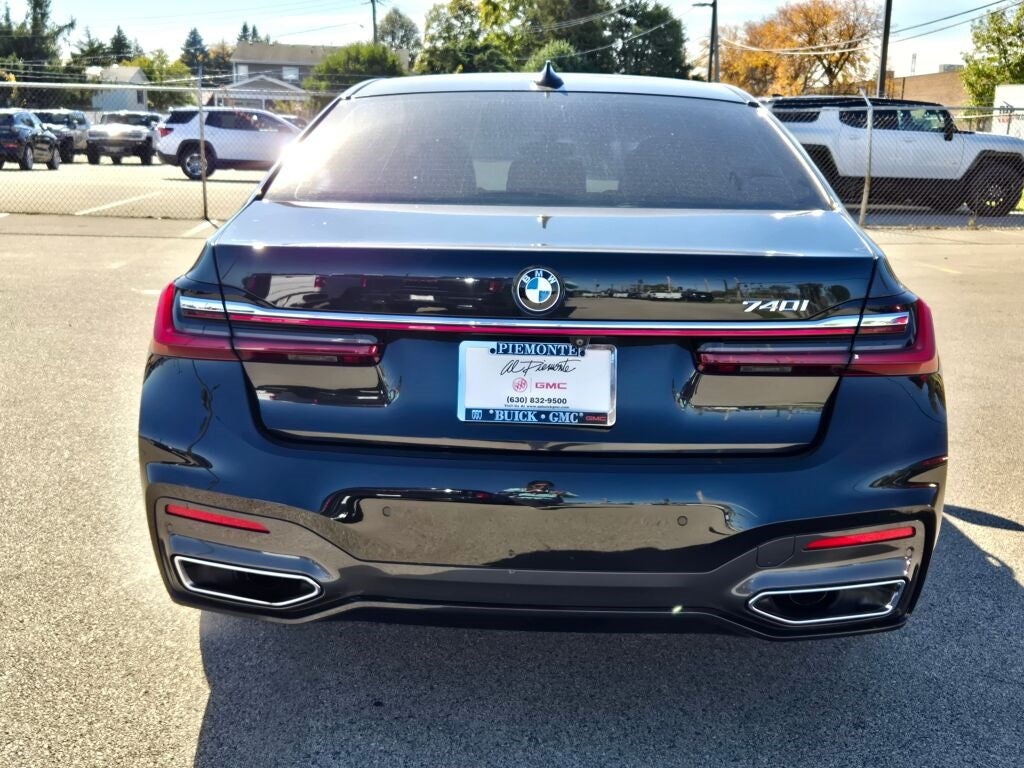 2020 BMW 7 Series 740i