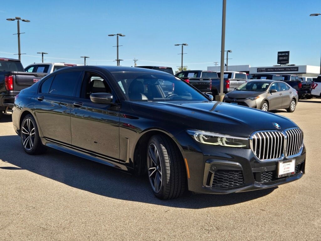 2020 BMW 7 Series 740i