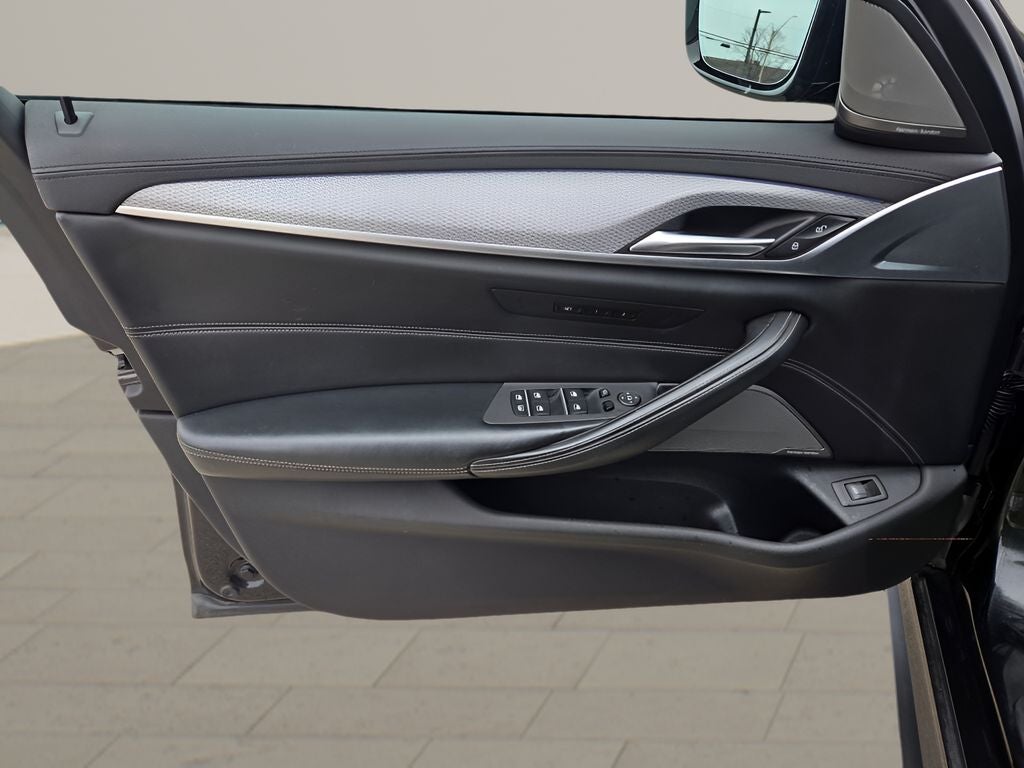 2019 BMW 5 Series 540i xDrive