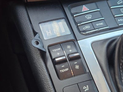 2018 Porsche Macan Base