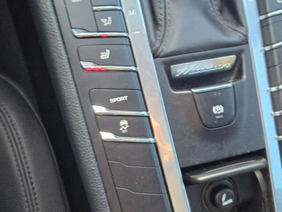 2018 Porsche Macan Base