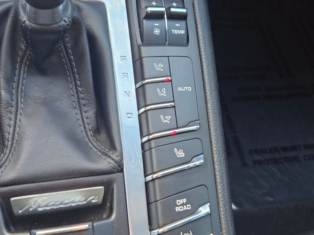 2018 Porsche Macan Base