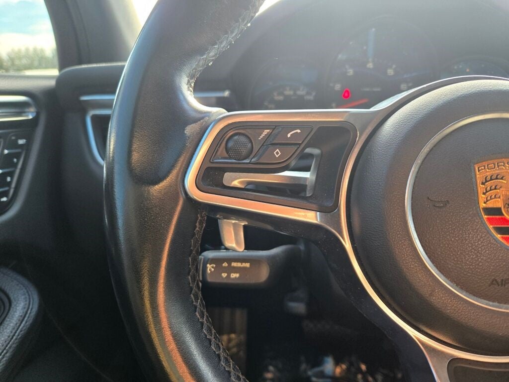 2018 Porsche Macan Base