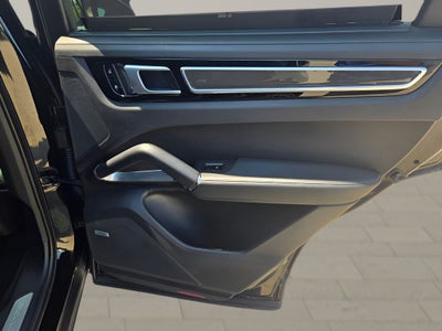 2020 Porsche Cayenne Coupe Turbo