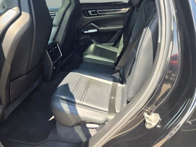 2020 Porsche Cayenne Coupe Turbo