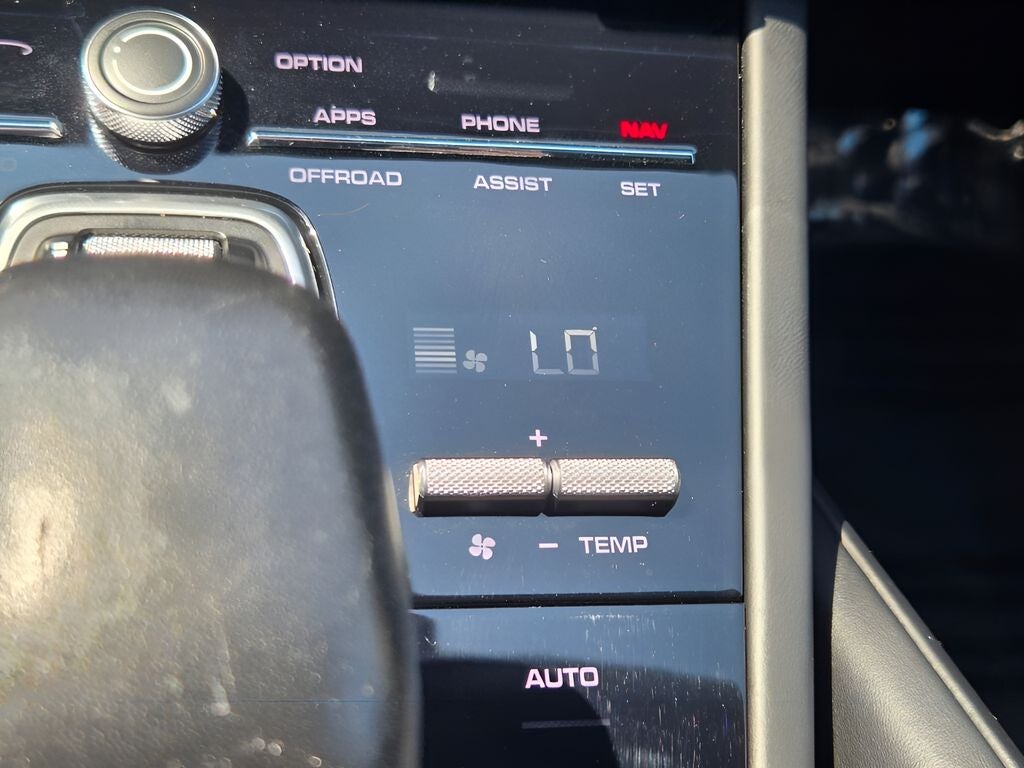 2020 Porsche Cayenne Coupe Turbo