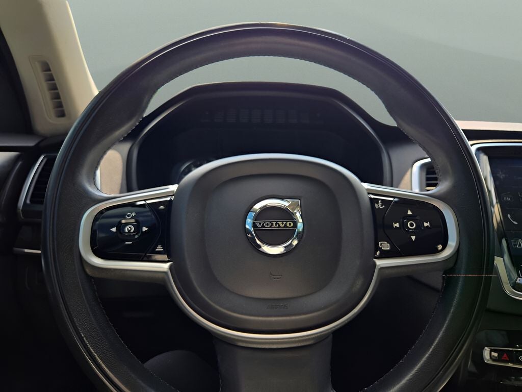 2019 Volvo XC90 T5 Momentum