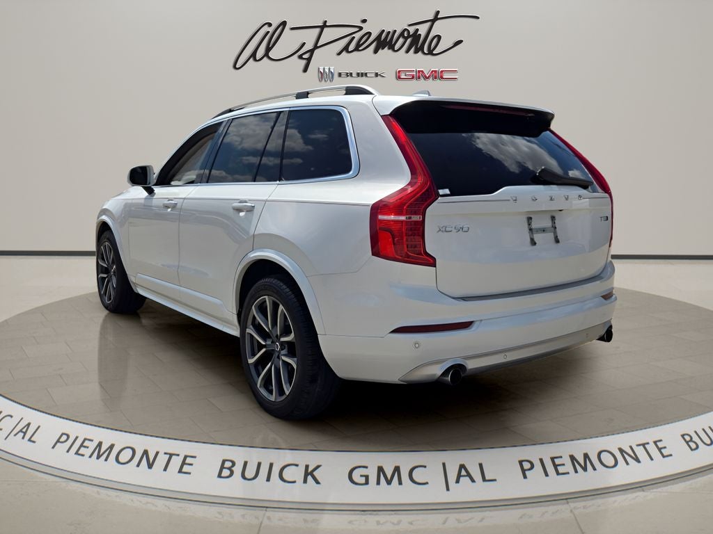 2019 Volvo XC90 T5 Momentum