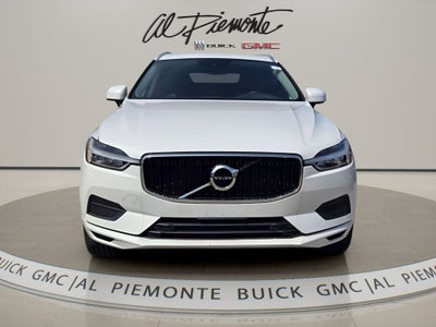2020 Volvo XC60 T6 Momentum