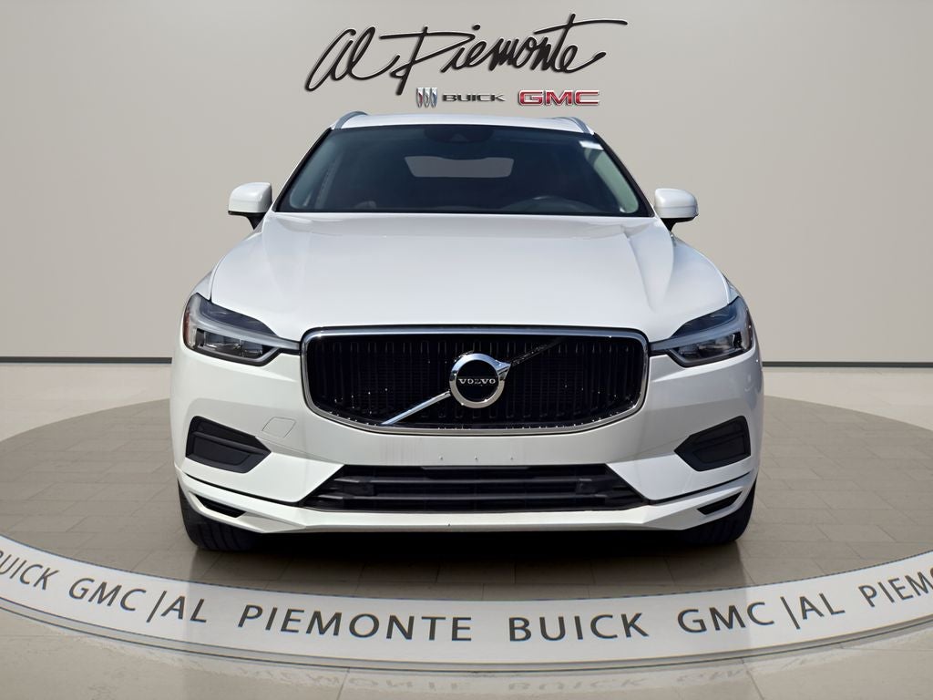 2020 Volvo XC60 T6 Momentum