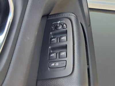 2020 Volvo XC60 T6 Momentum