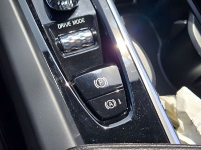 2020 Volvo XC60 T6 Momentum