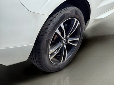 2020 Volvo XC60 T6 Momentum