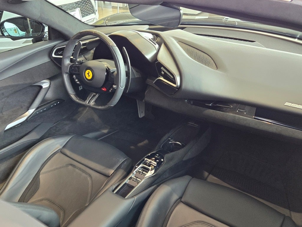 2025 Ferrari 296 GTS GTS